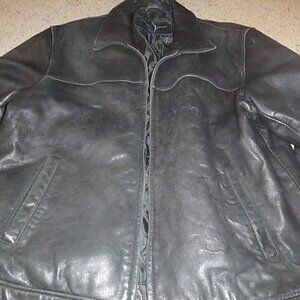 CAMBRIDGE Black Leather Jacket